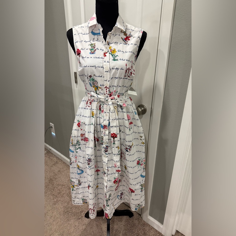 Rare- Cath Kidston x Disney Collaboration Alice in Wonderland Dress
